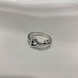 James Avery Heart Key Ring

Size: 9